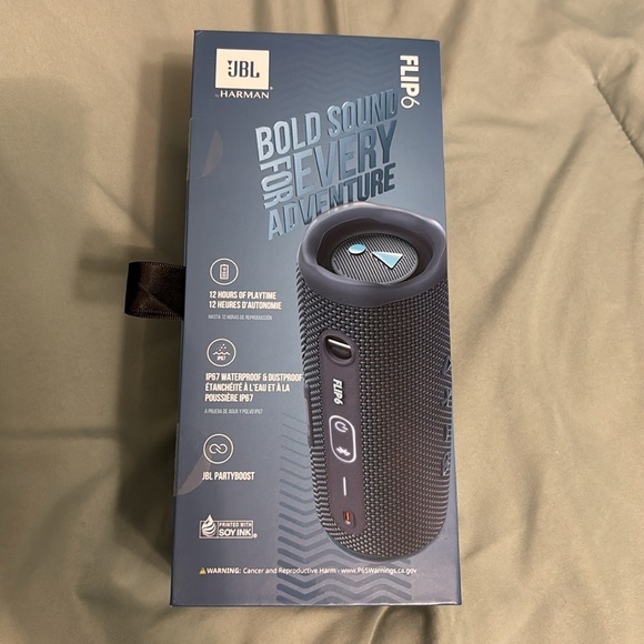 JBL Flip 6 portab speaker - Picture 3 of 6